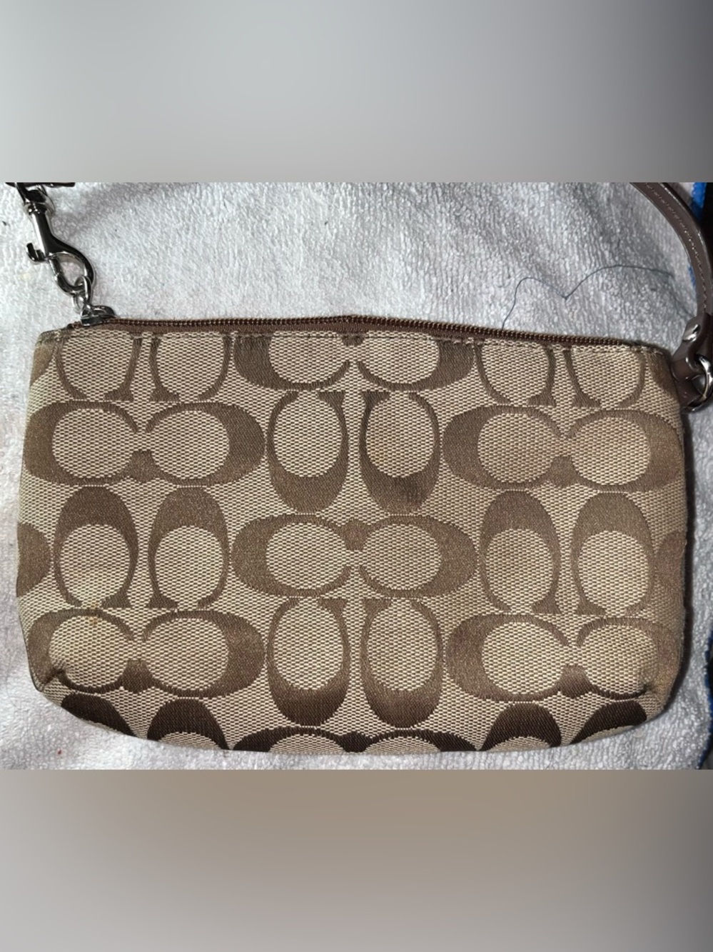 Coach Signature Jacquard Clutch in Khaki and Brown - Picture 2 of 5